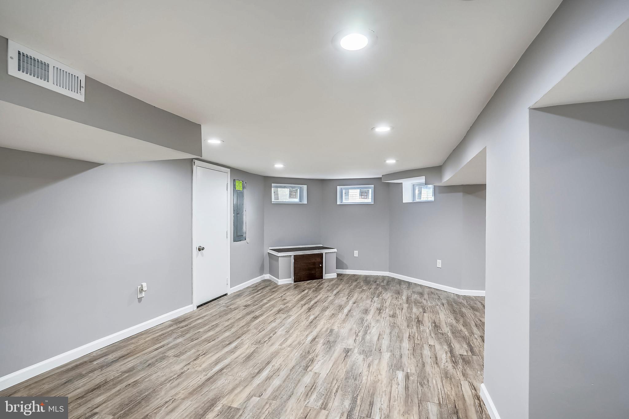 OVERLEA - Residential