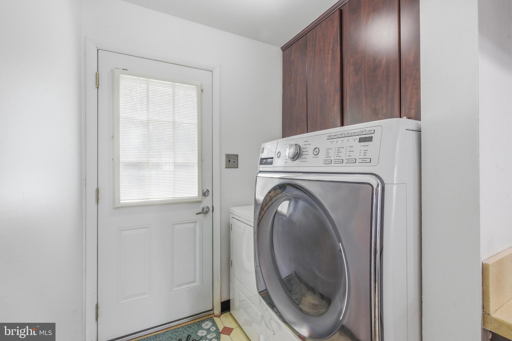 COBBLESTONES - Residential