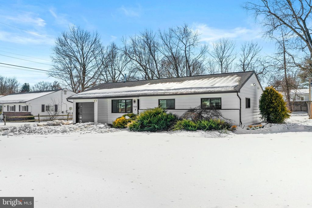 Photo of 970 Rozel Avenue, SOUTHAMPTON, PA 18966 (MLS # PABU2114192)