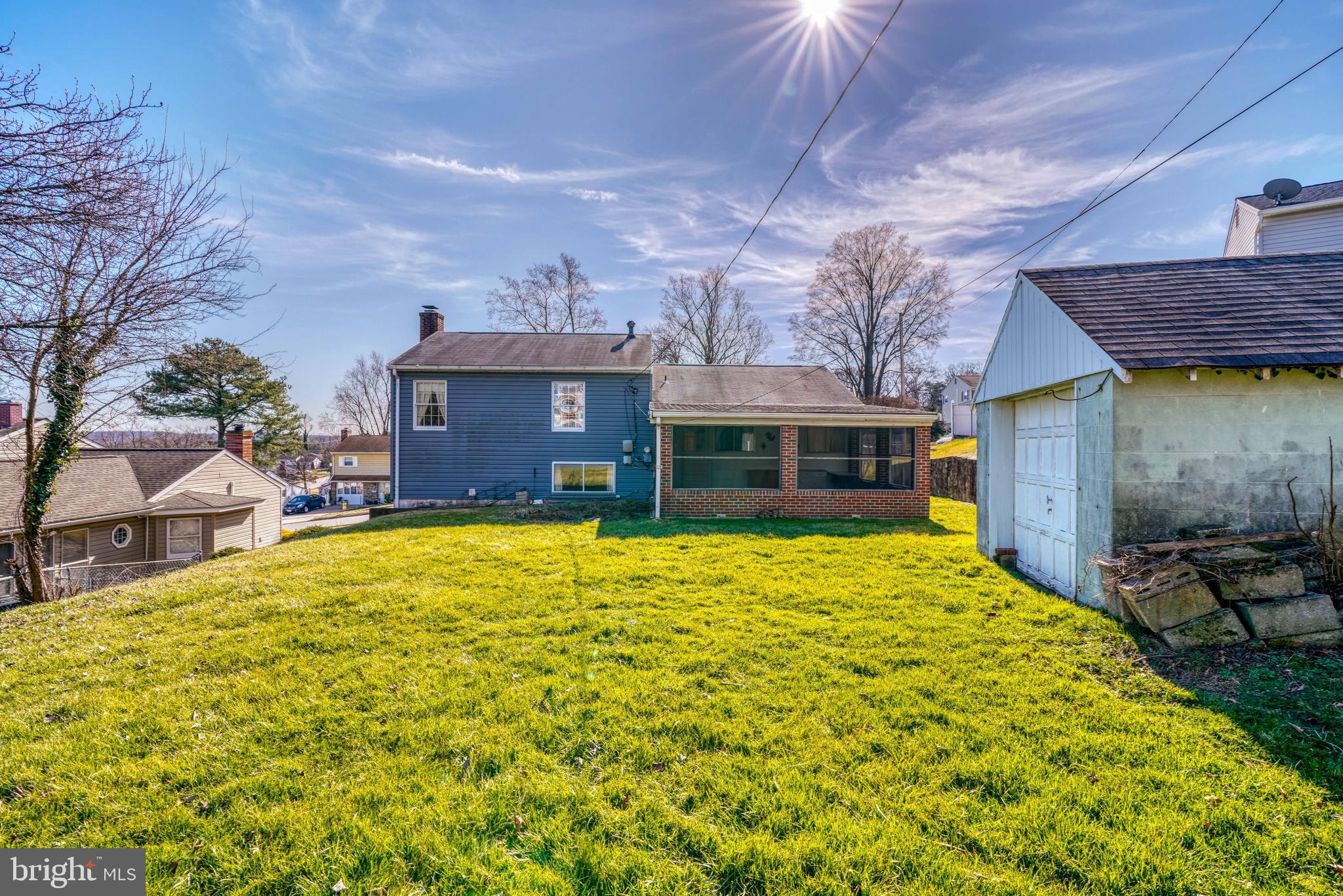 WYNNEWOOD - Residential