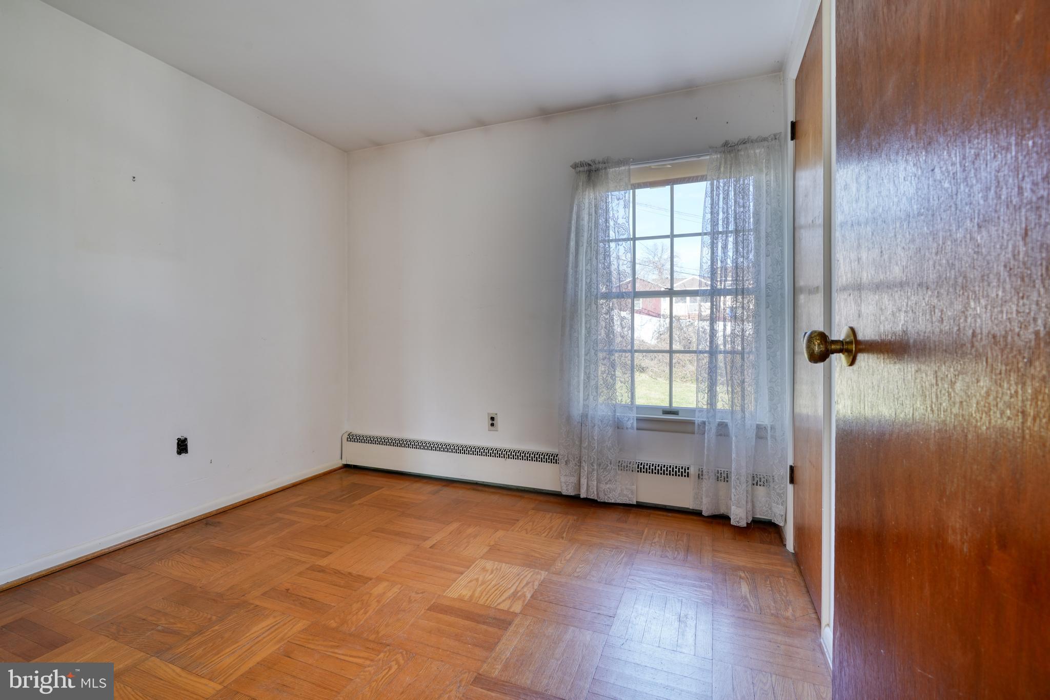 WYNNEWOOD - Residential