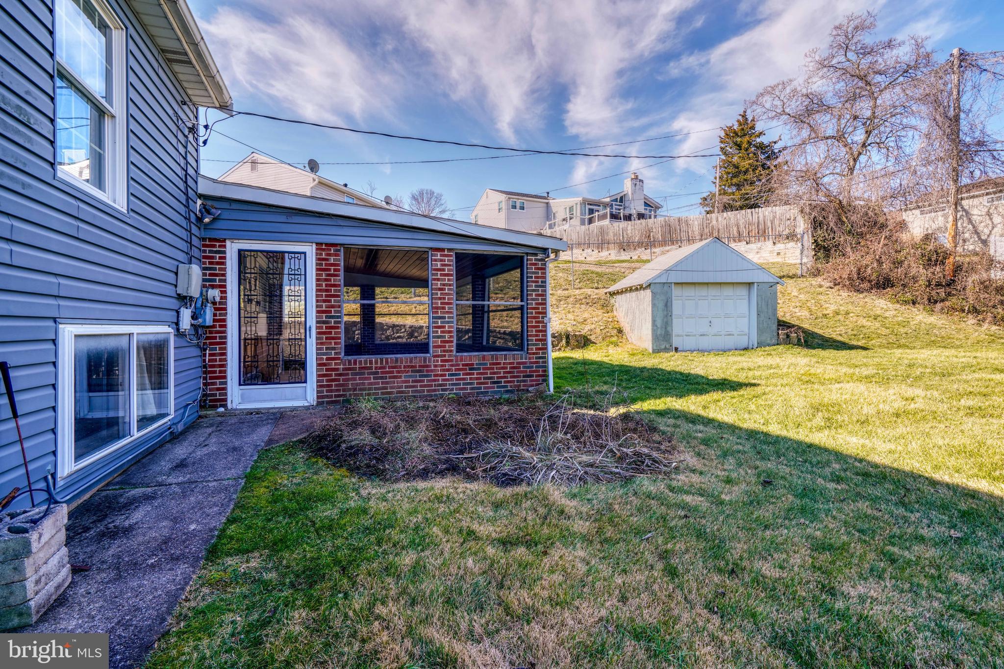 WYNNEWOOD - Residential