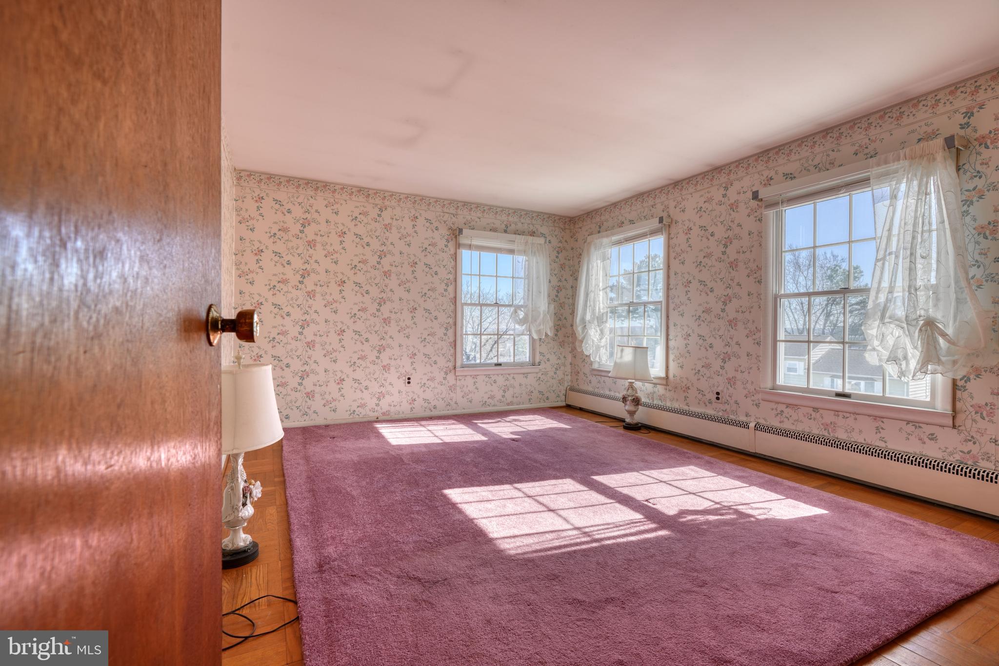 WYNNEWOOD - Residential