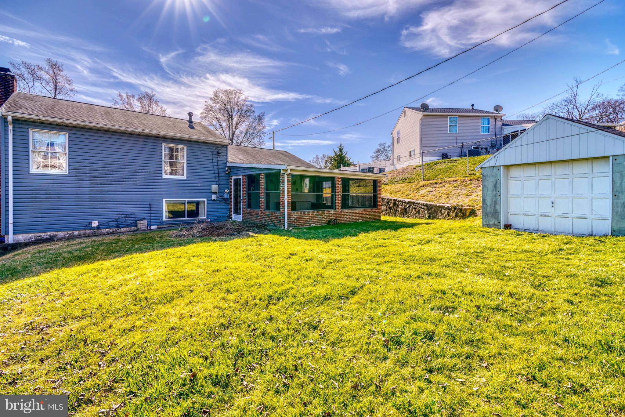 WYNNEWOOD - Residential