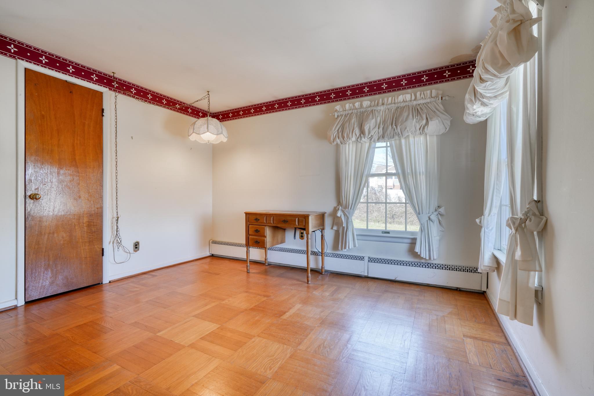 WYNNEWOOD - Residential