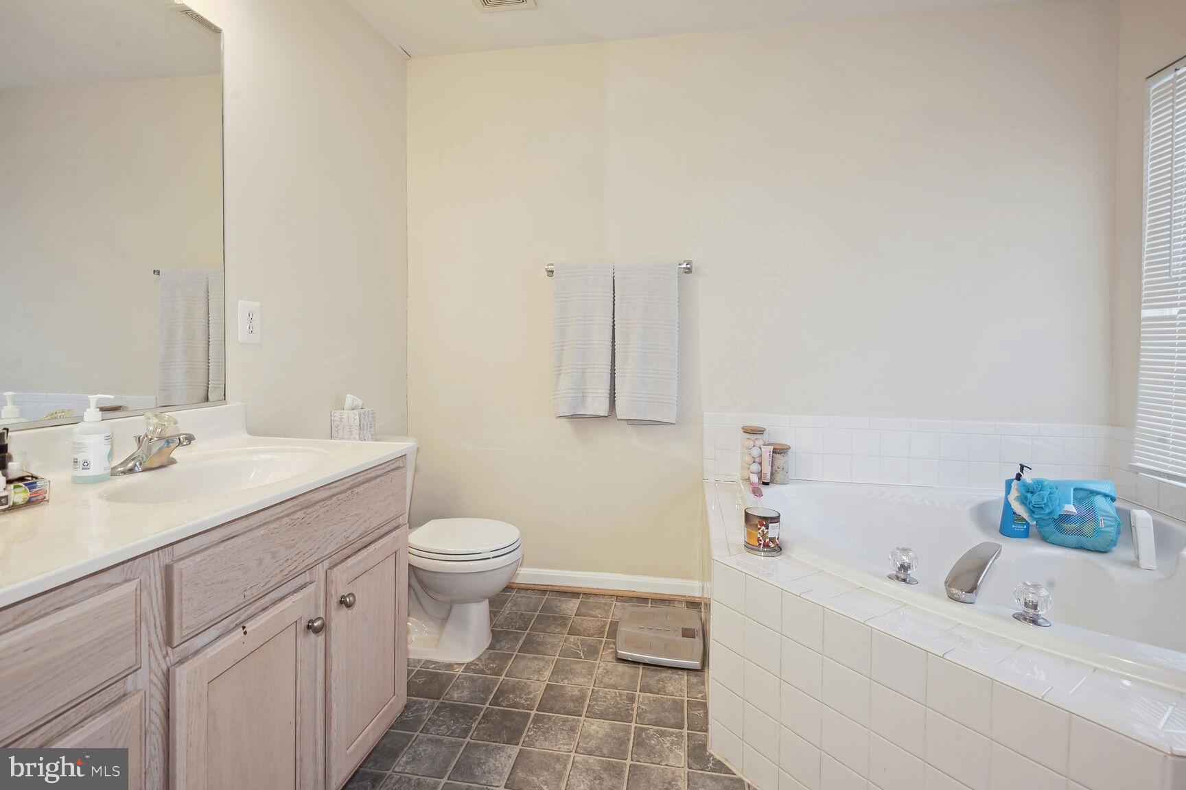 TOWNES AT COMPTON FARM - Residential