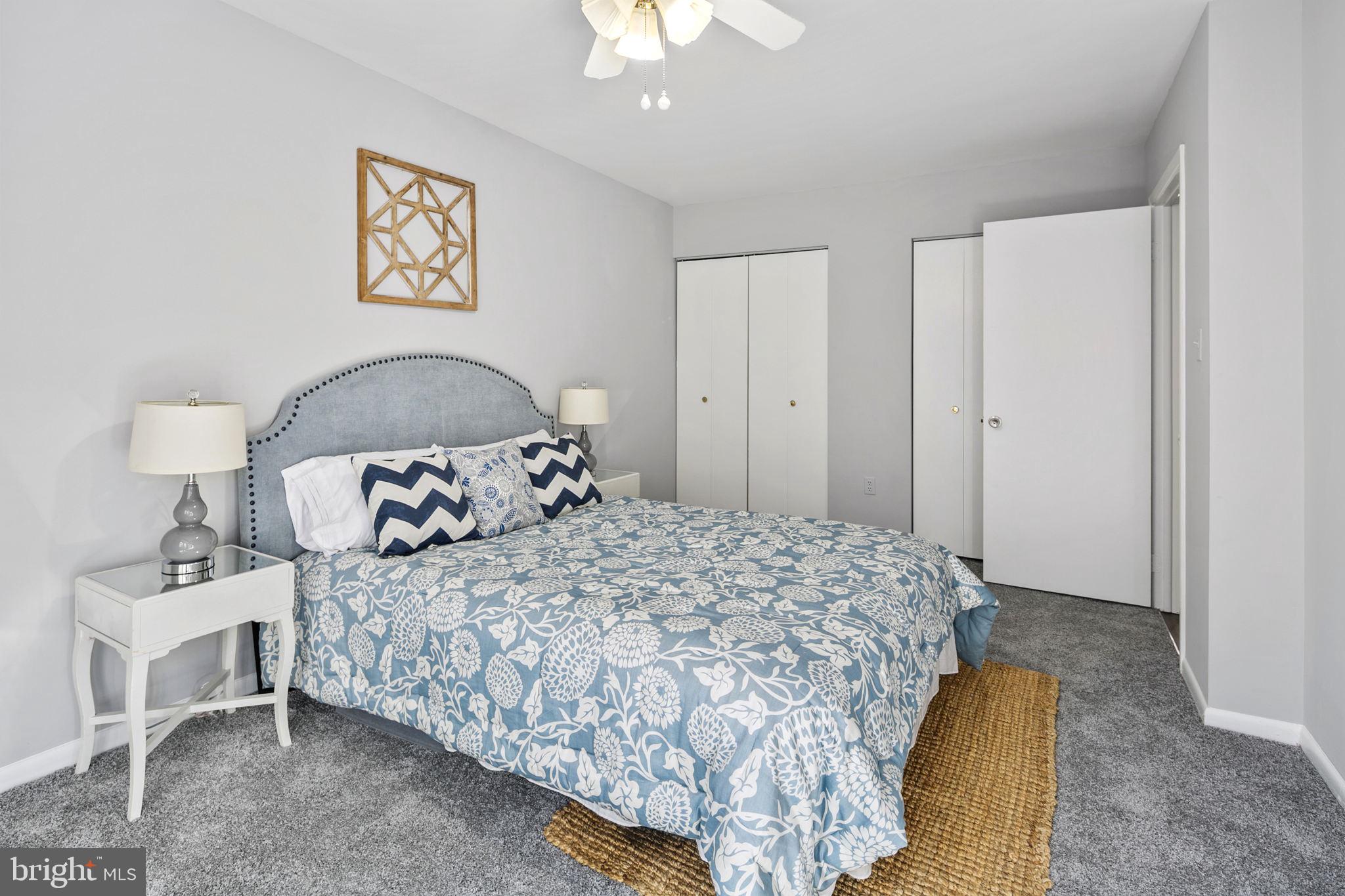 REDLAND STATION TH - Residential