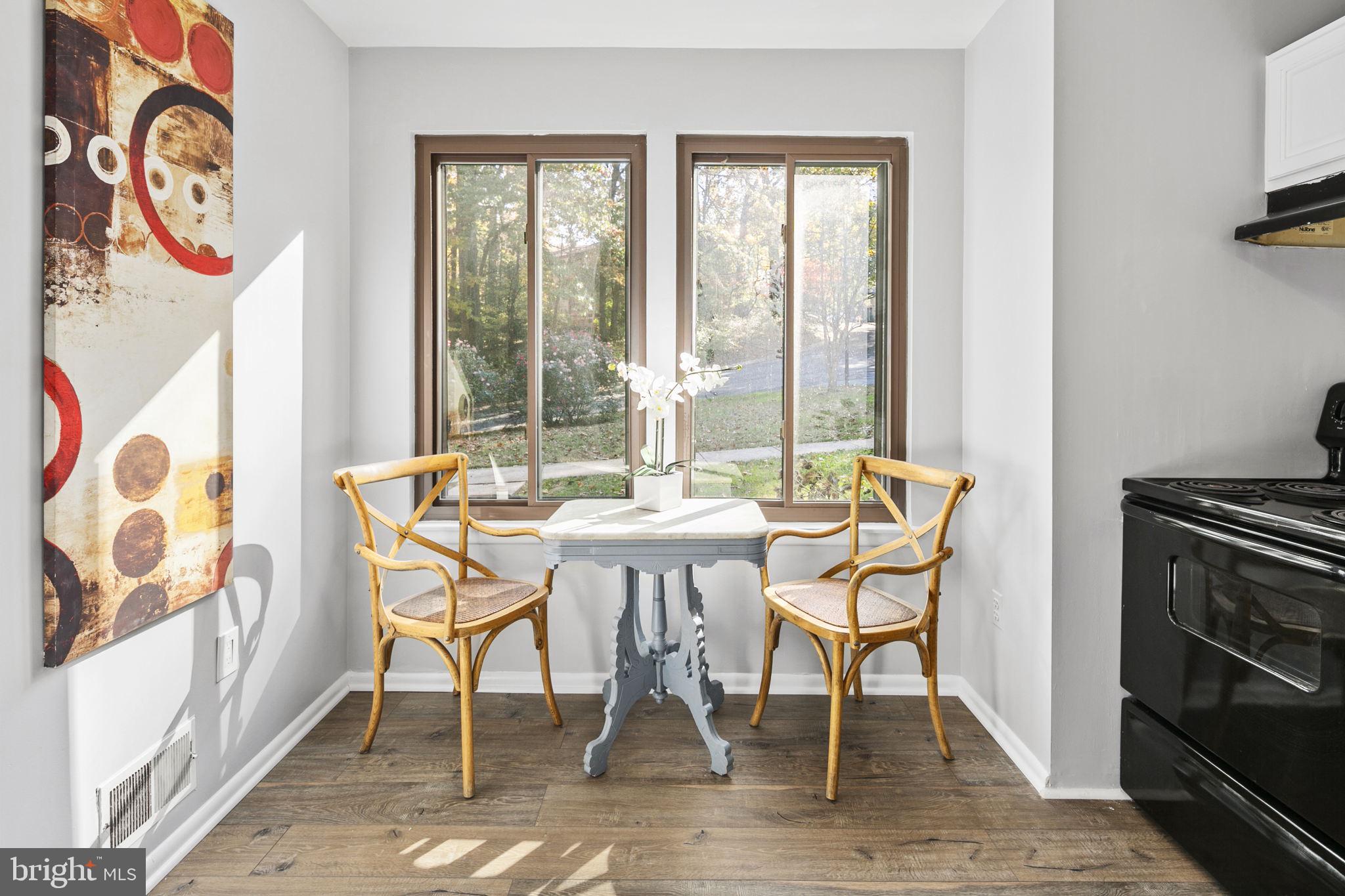 REDLAND STATION TH - Residential