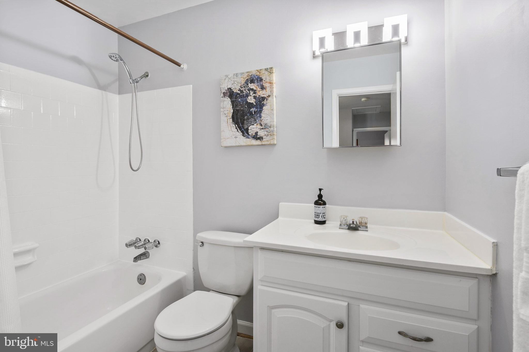 REDLAND STATION TH - Residential