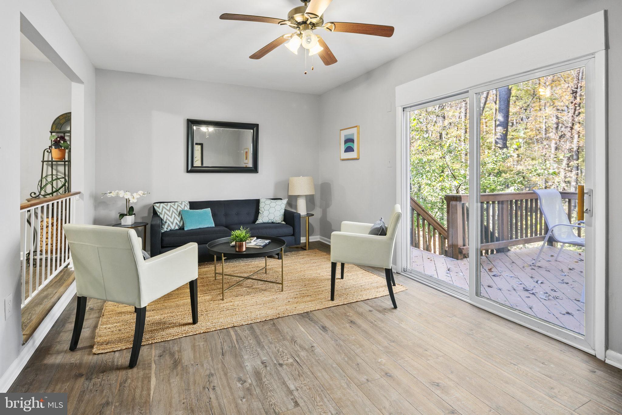 REDLAND STATION TH - Residential