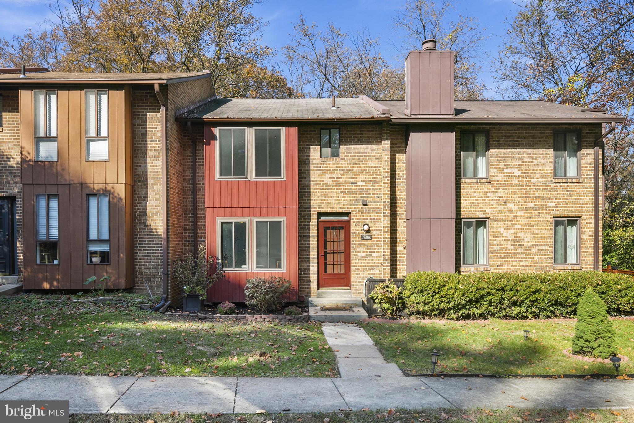 REDLAND STATION TH - Residential