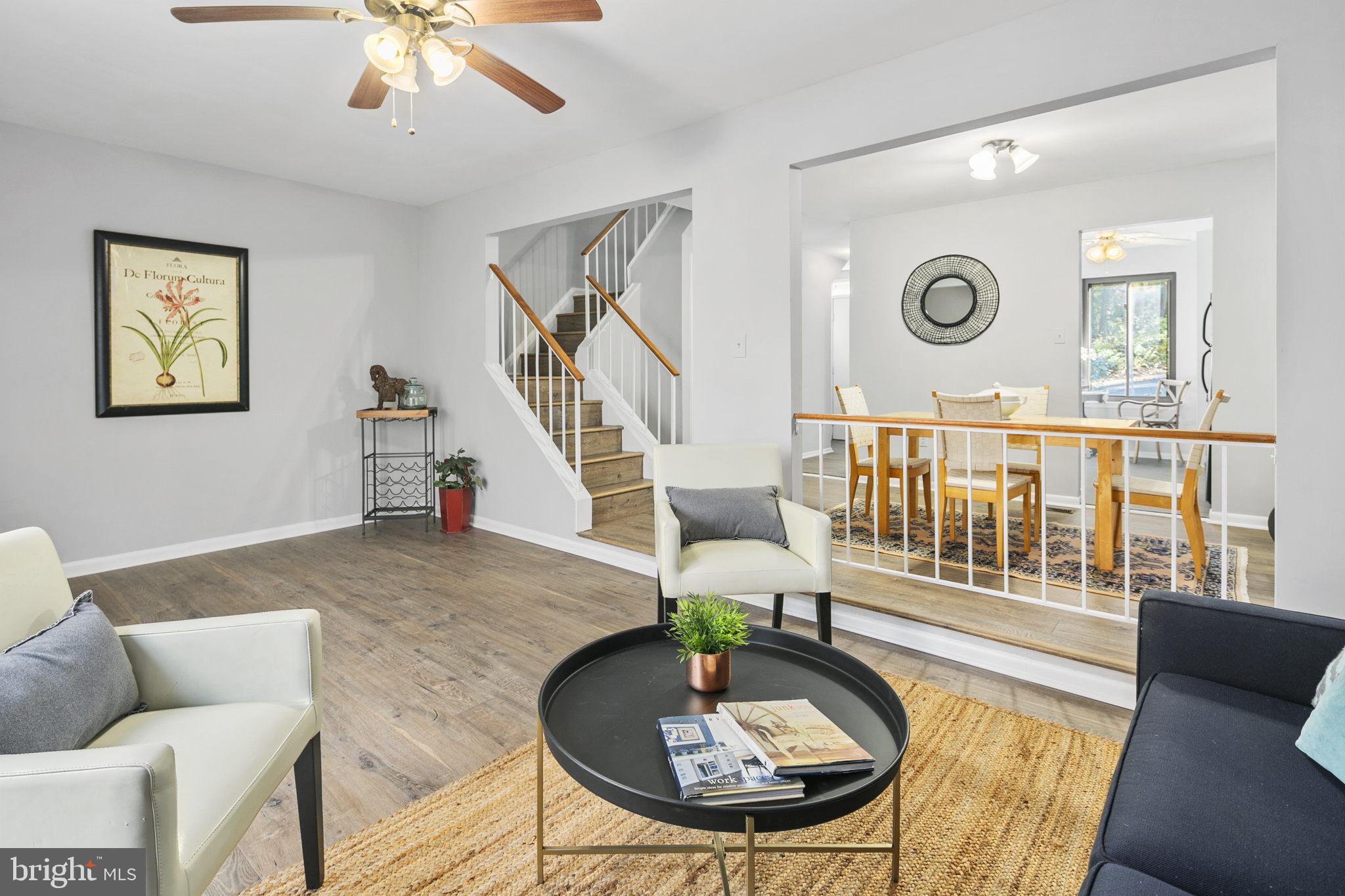 REDLAND STATION TH - Residential