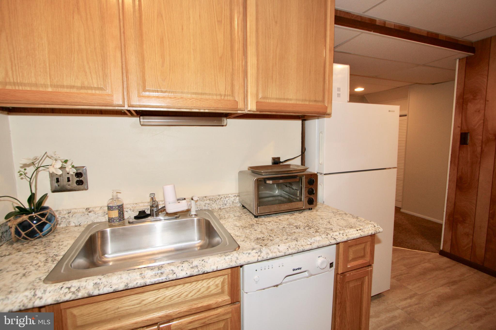 REDLAND STATION TH - Residential