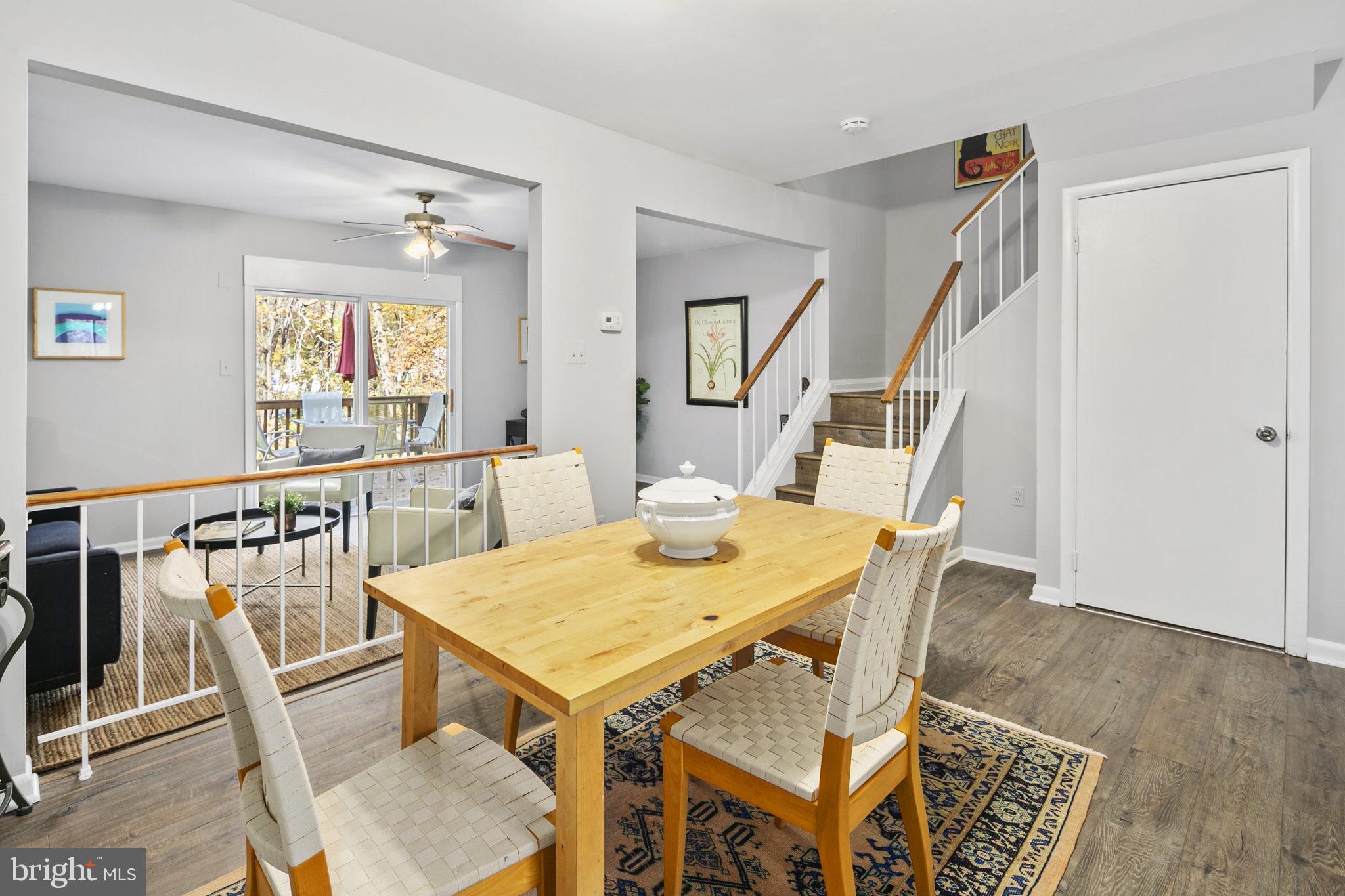 REDLAND STATION TH - Residential