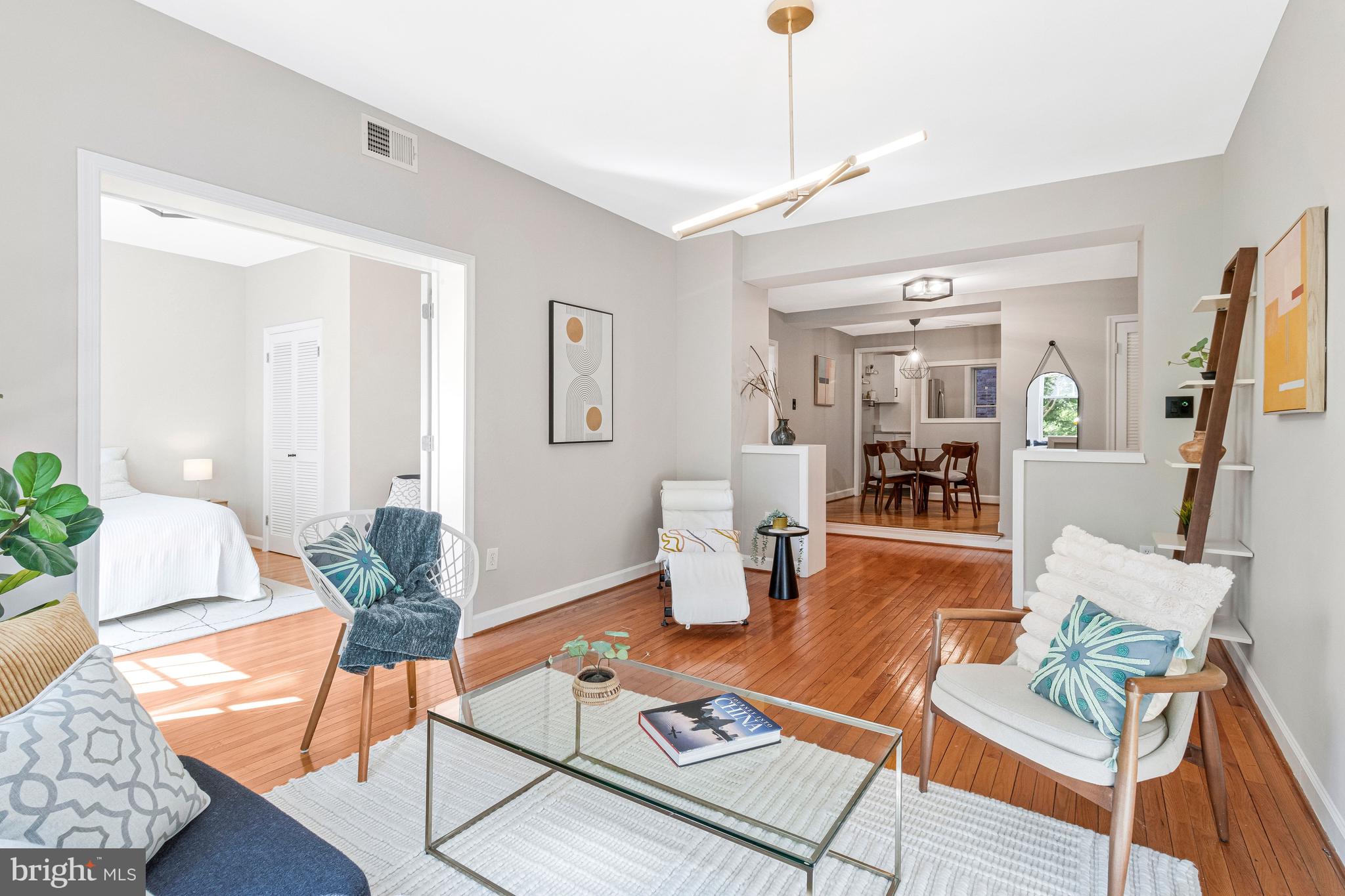 1724 17TH STREET NW 21