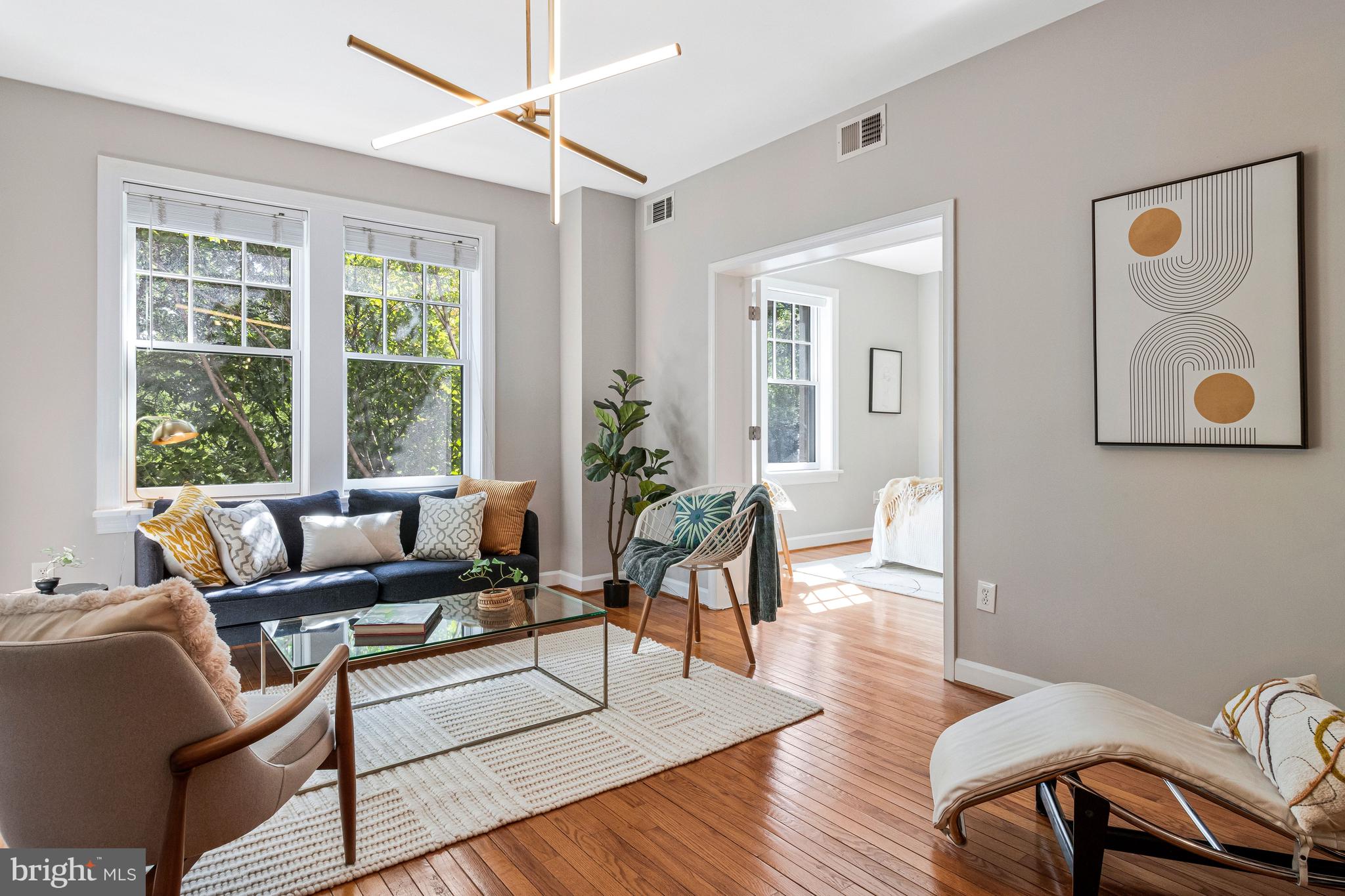 1724 17TH STREET NW 21