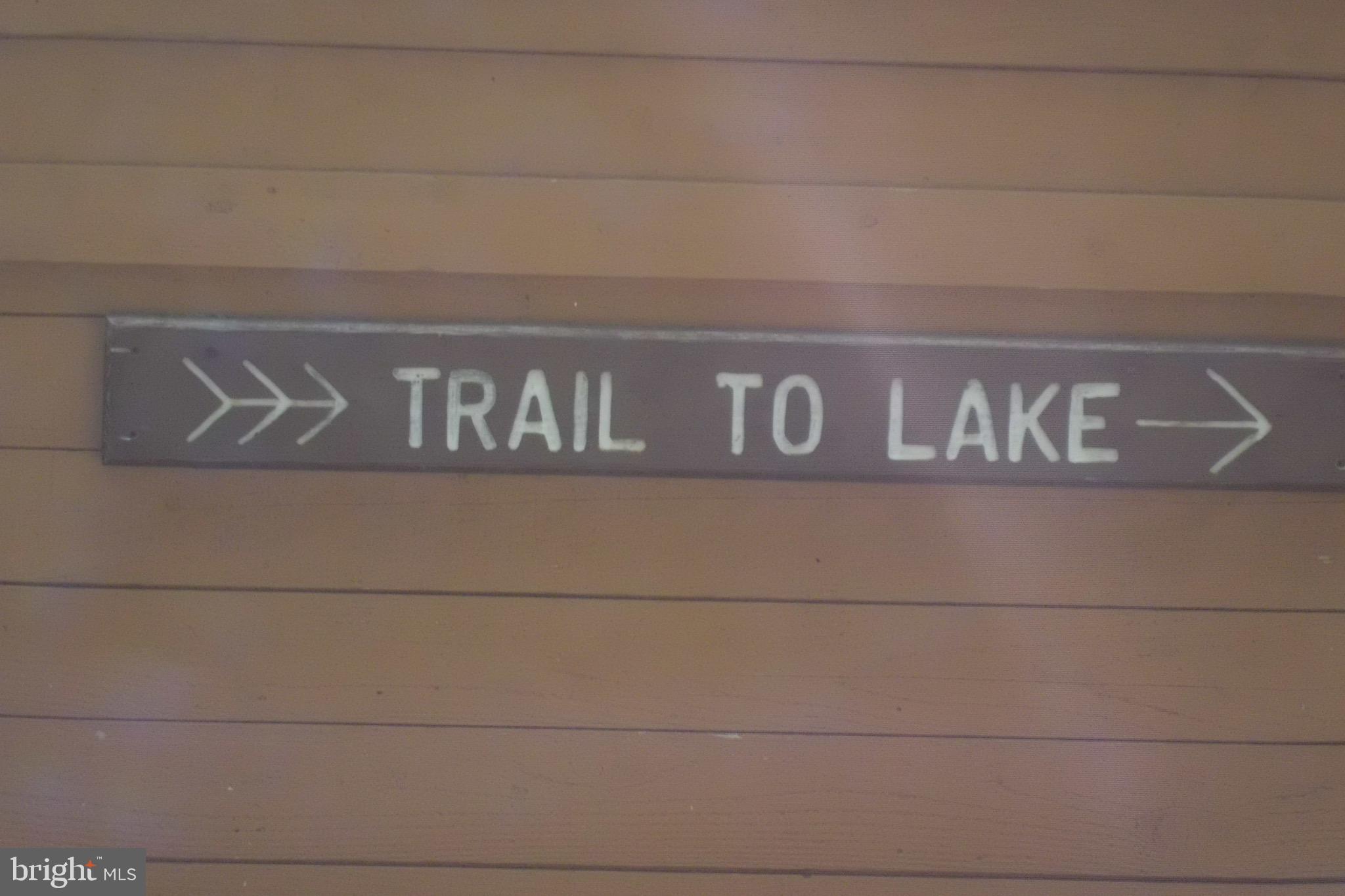 CONNECTICUT AVENUE ESTATES - Residential Lease