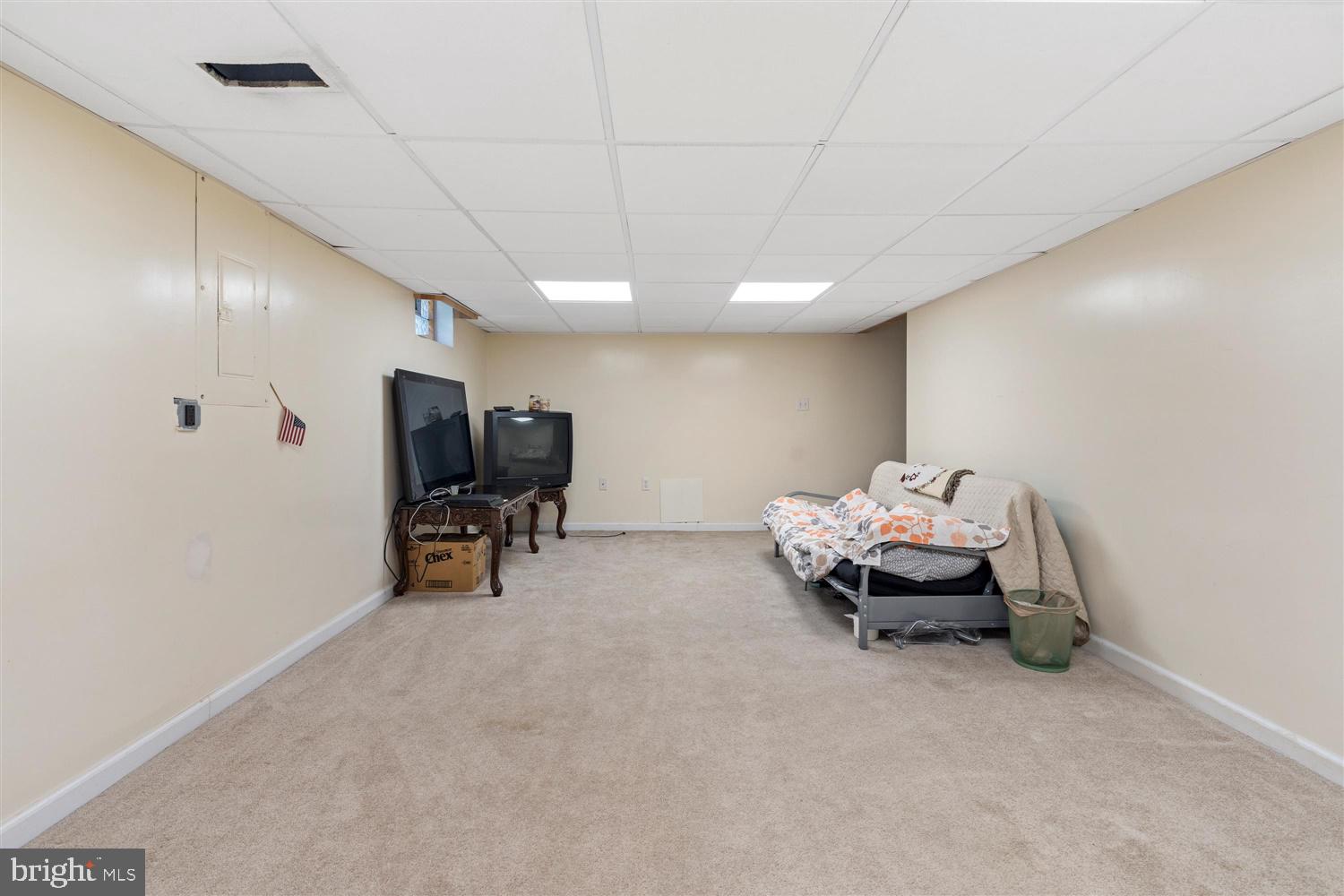 EASTERN TERRACE - Residential