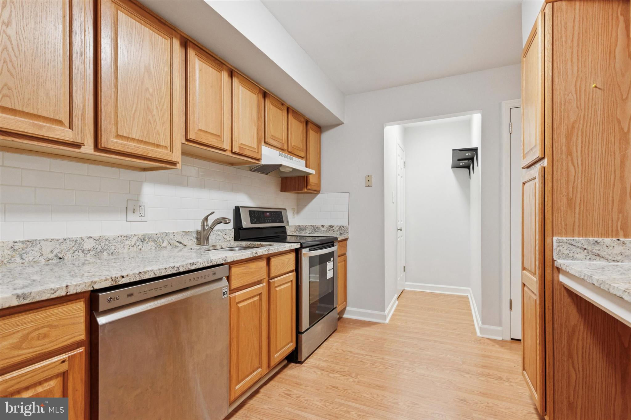 WHITPAIN HILLS - Residential Lease