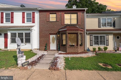 Townhouse For Sale - 16388 Heritage Pines Circle<br/> Caroline County, BOWLING GREEN, VA 22427