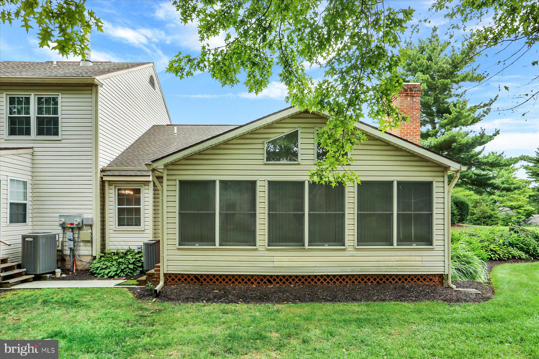 SOUTHPOINT OF HERSHEY - Residential