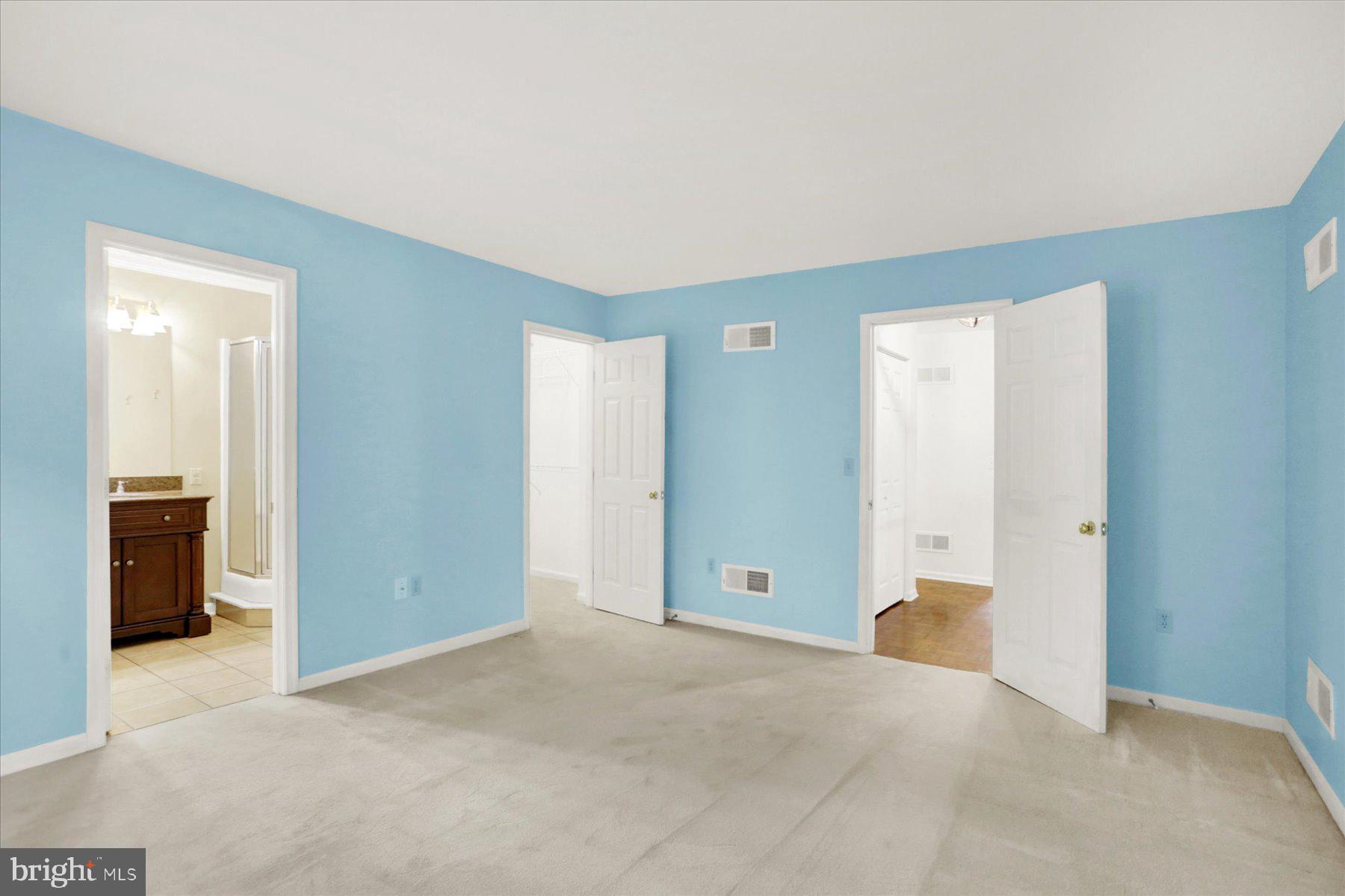 SOUTHPOINT OF HERSHEY - Residential