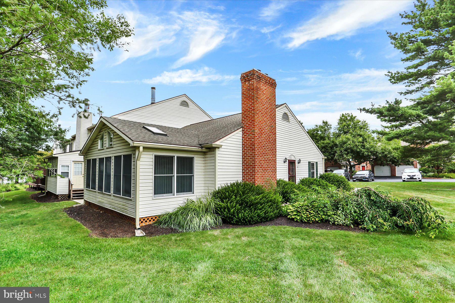 SOUTHPOINT OF HERSHEY - Residential