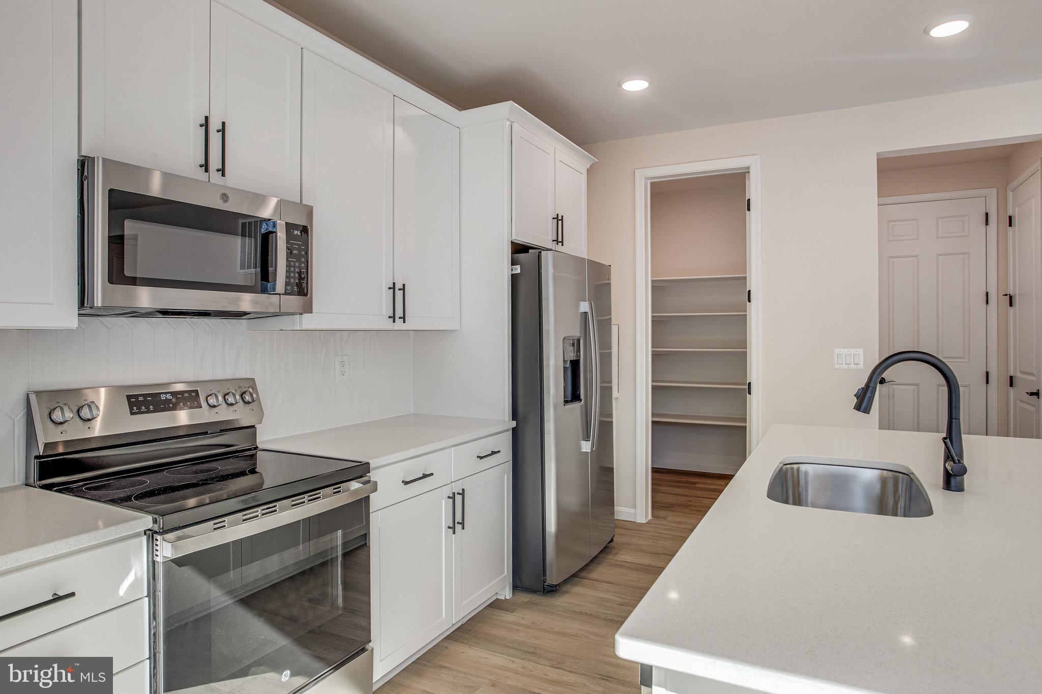 WILDERNESS SHORES - Residential