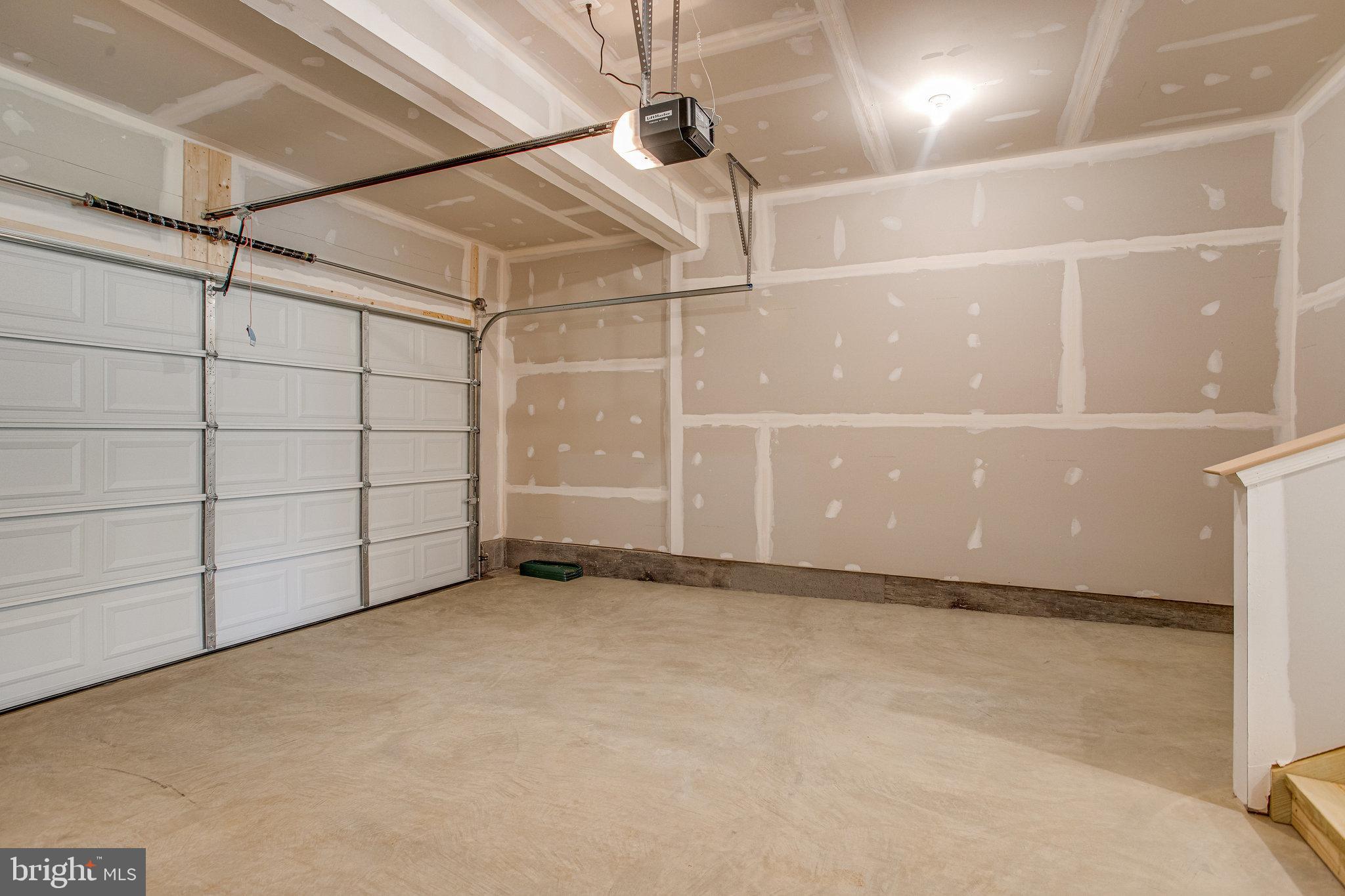 WILDERNESS SHORES - Residential