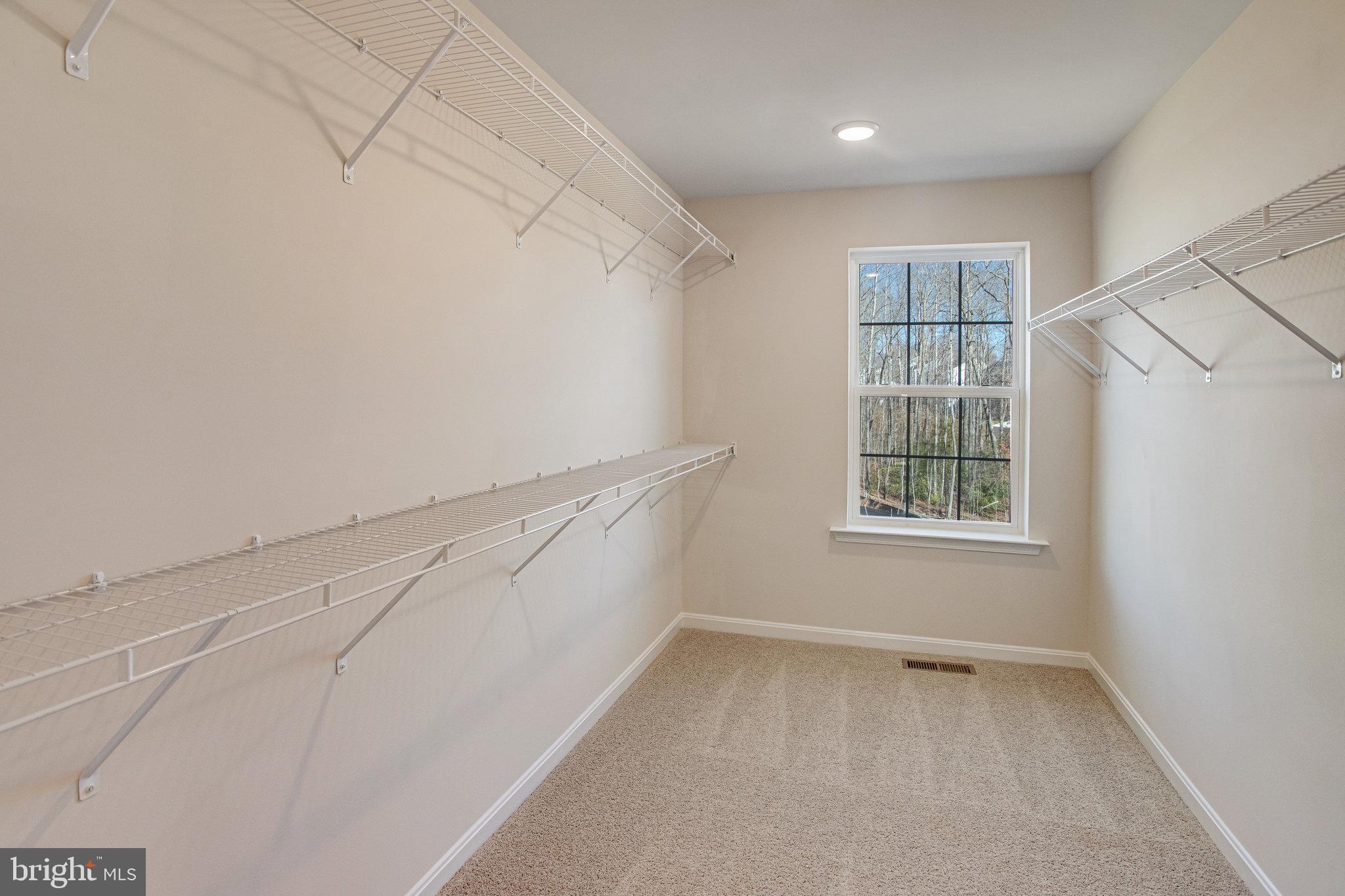 WILDERNESS SHORES - Residential