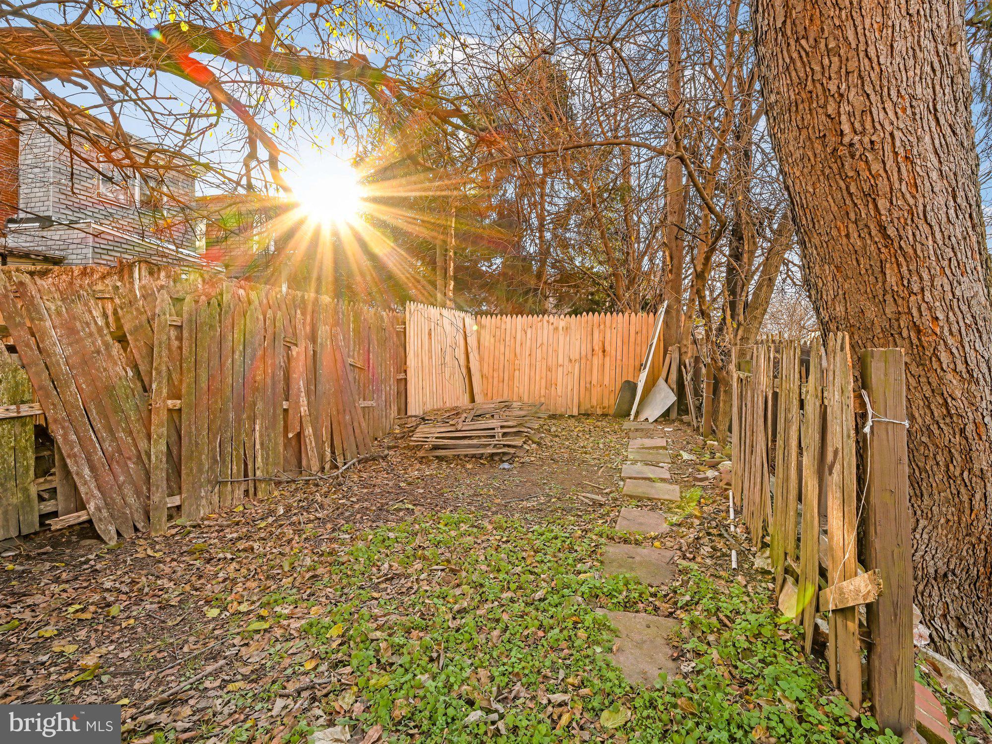 ARBOR HILLS - Residential