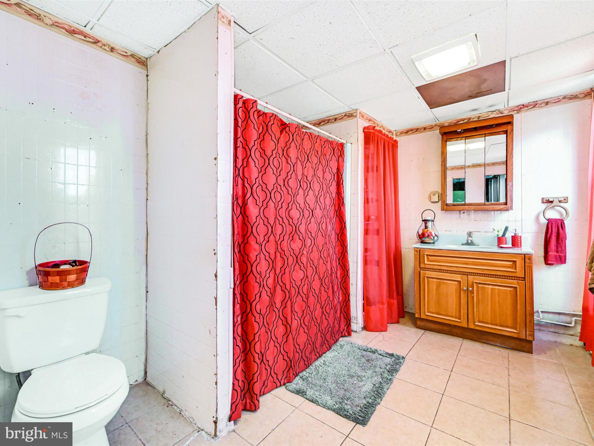 ARBOR HILLS - Residential