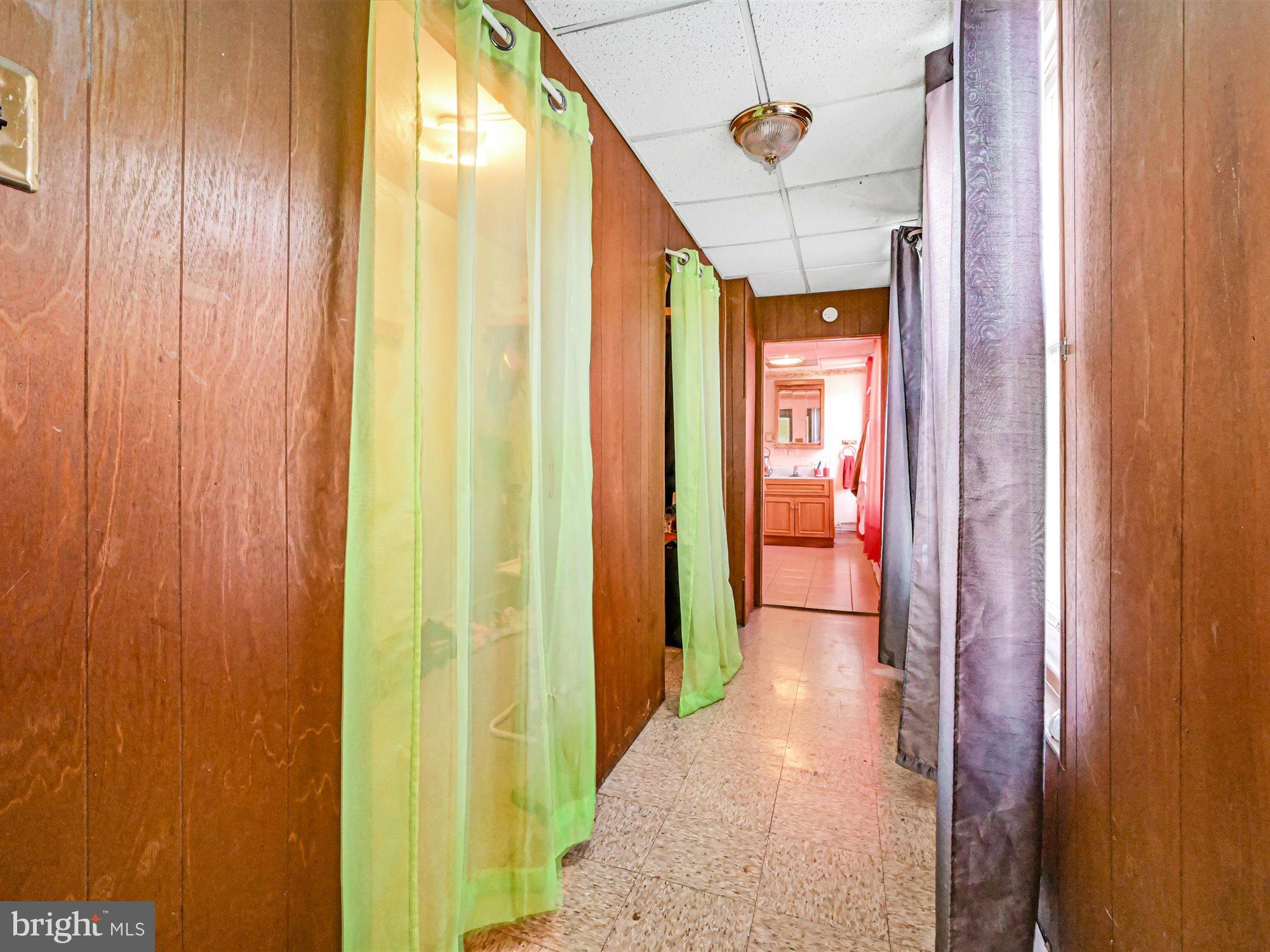 ARBOR HILLS - Residential