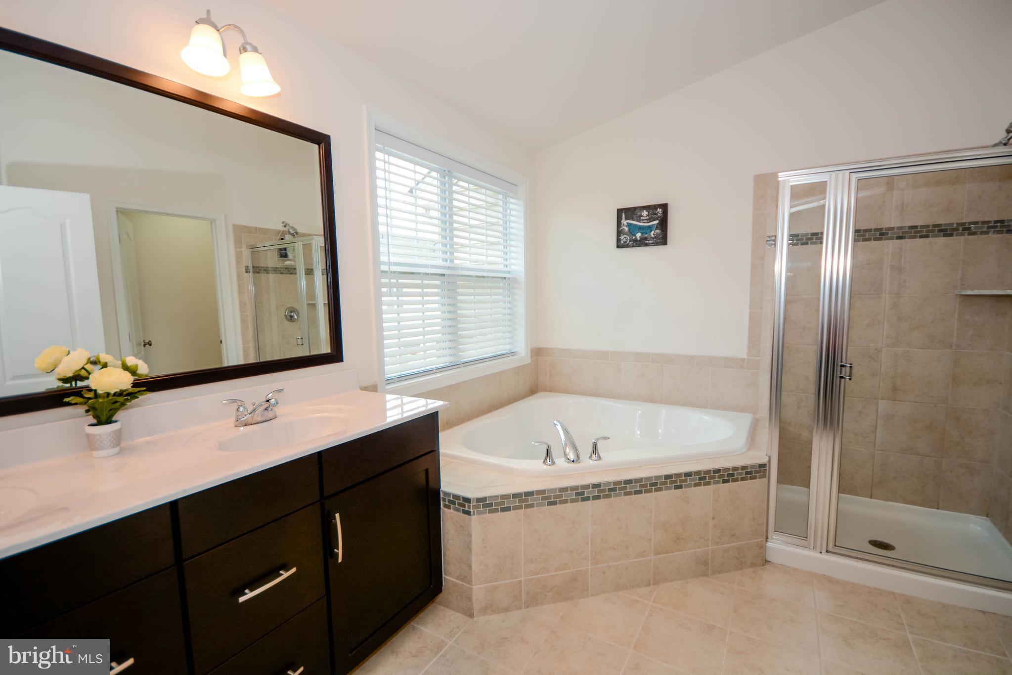 LOUDOUN VALLEY ESTATES 2 - Residential