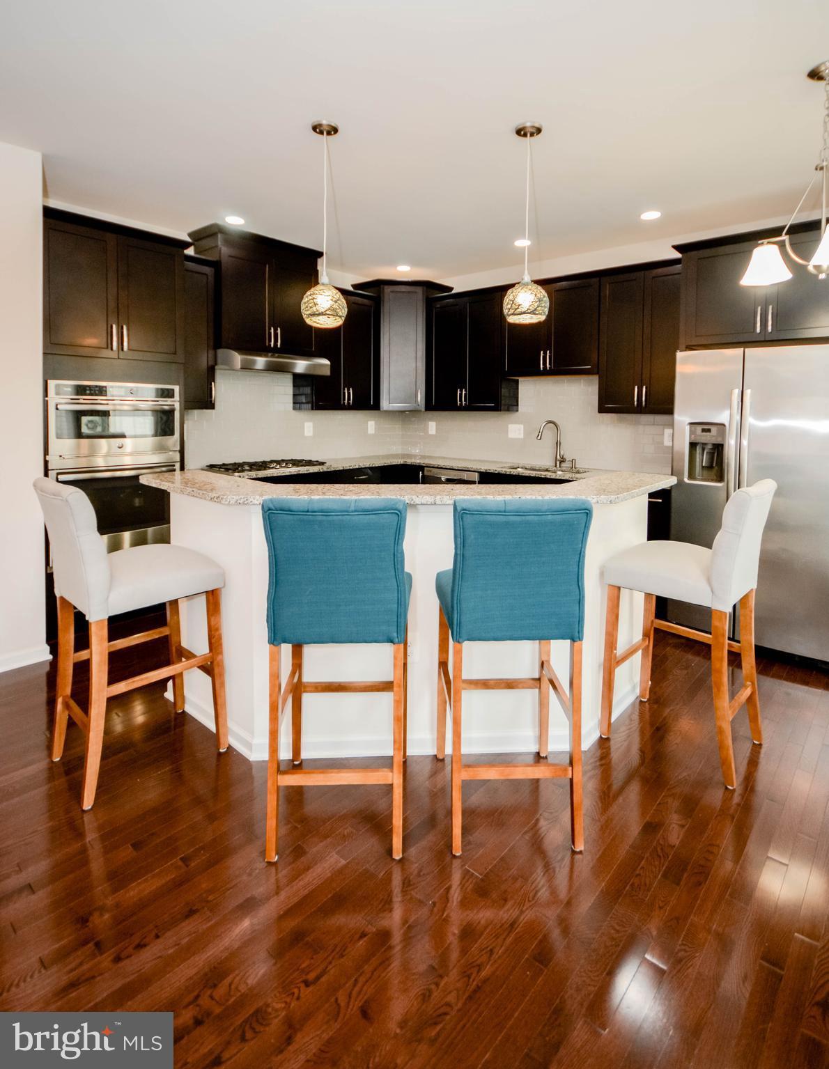 LOUDOUN VALLEY ESTATES 2 - Residential