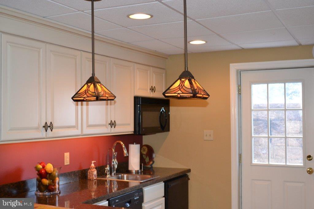 CENTRAL MANOR - Residential