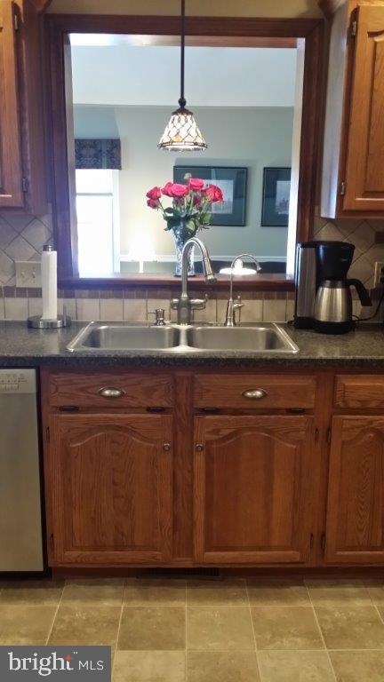 CENTRAL MANOR - Residential