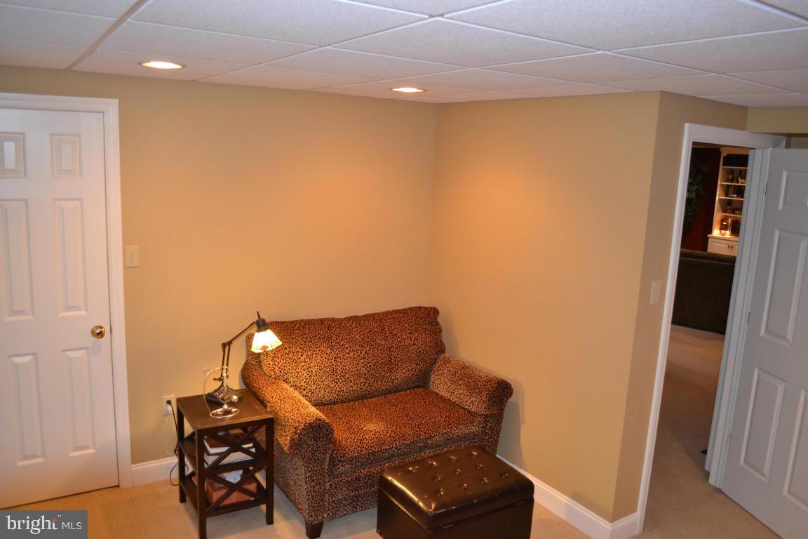 CENTRAL MANOR - Residential