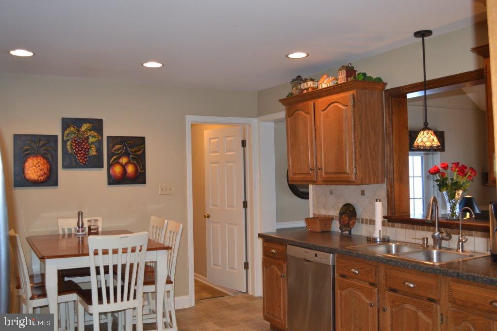 CENTRAL MANOR - Residential