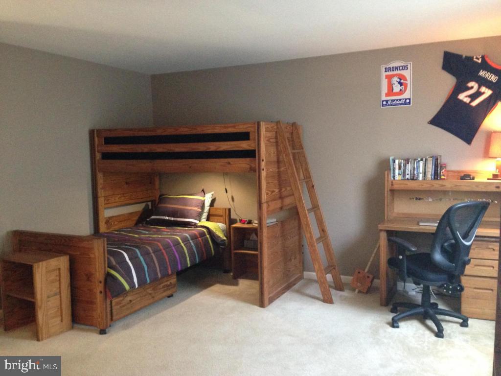 CENTRAL MANOR - Residential