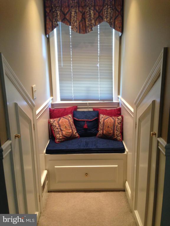 CENTRAL MANOR - Residential