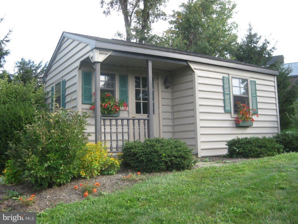 CENTRAL MANOR - Residential