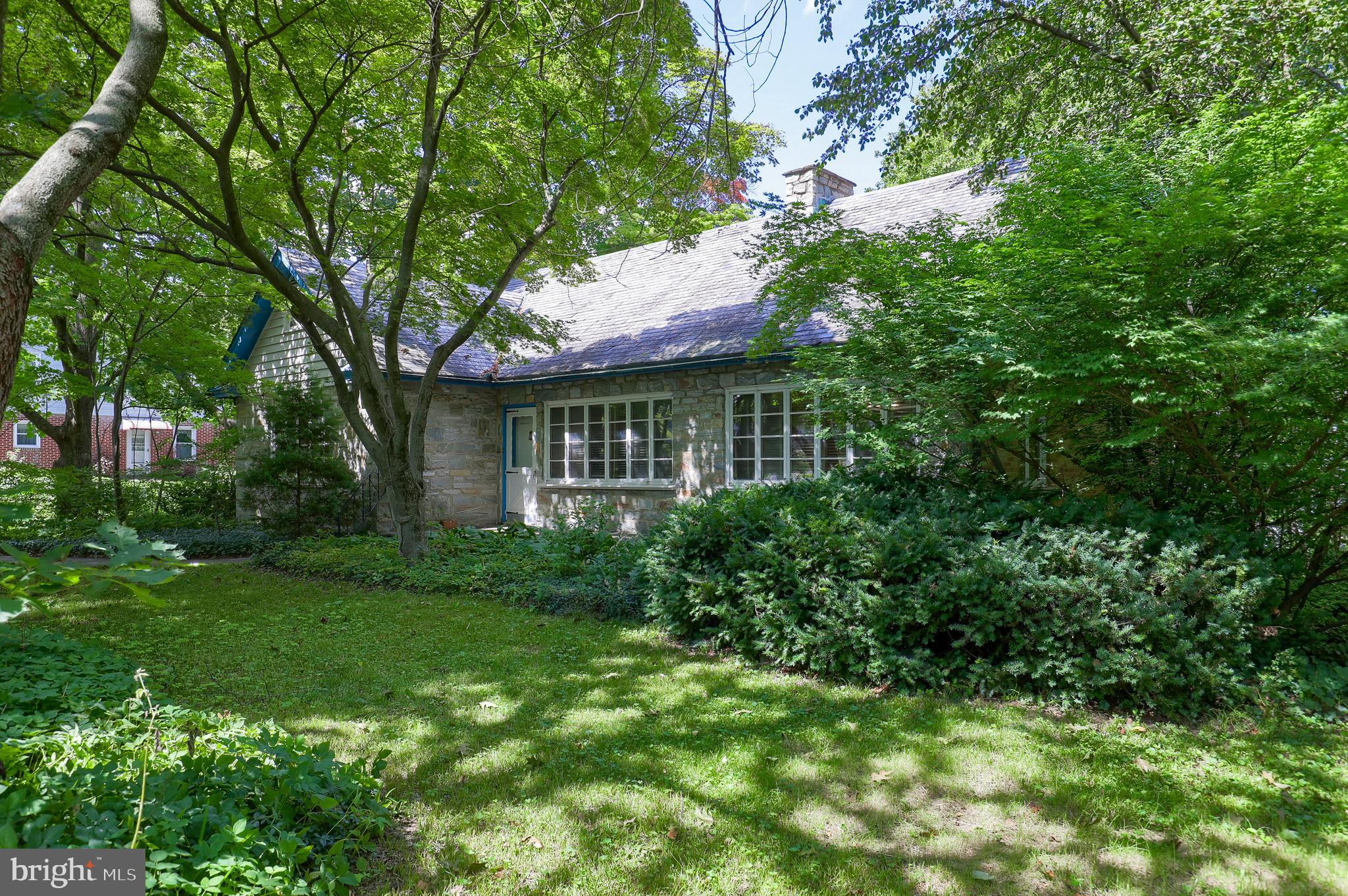 Wonderful opportunity to make this 4 bedroom Manheim Township home your own. Situated in the great Grandview location this home is conveniently located to shopping, dining and major routes. Featuring hardwood floors, first floor bedroom and family room with built ins and fireplace. Front porch, rear patio and attached one car garage.