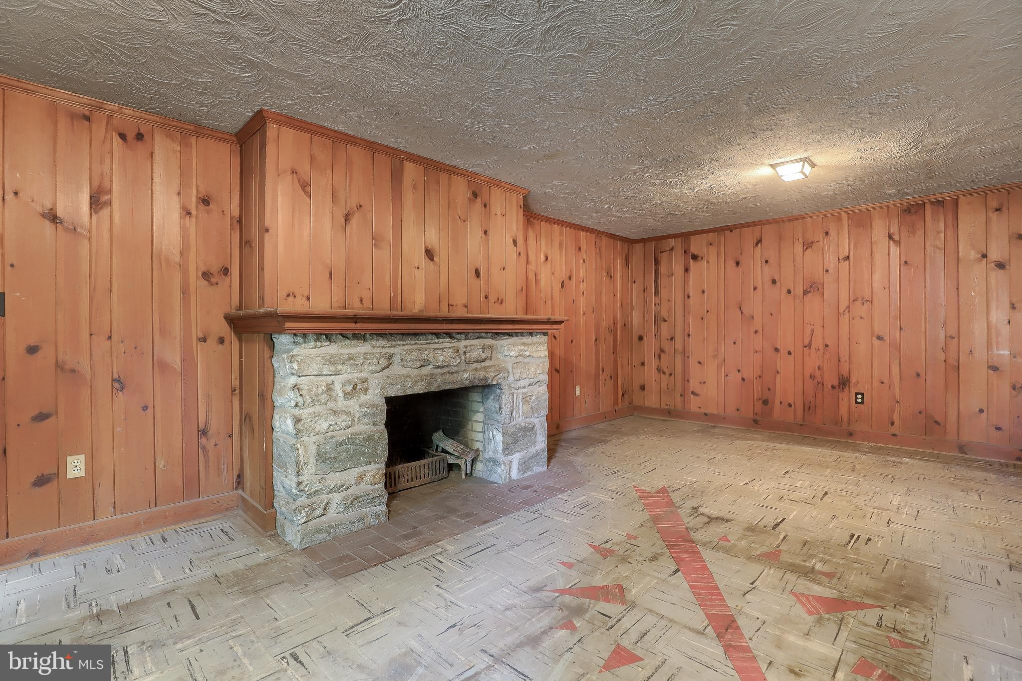 GRANDVIEW - Residential