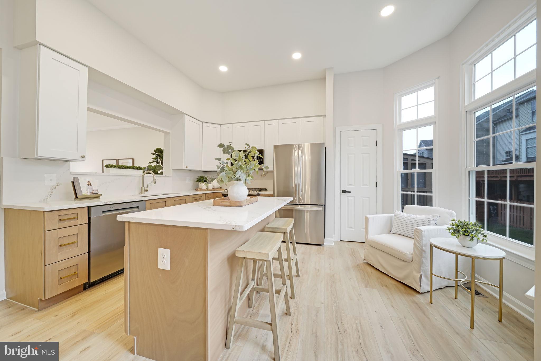 47670 WOOLCOTT SQUARE