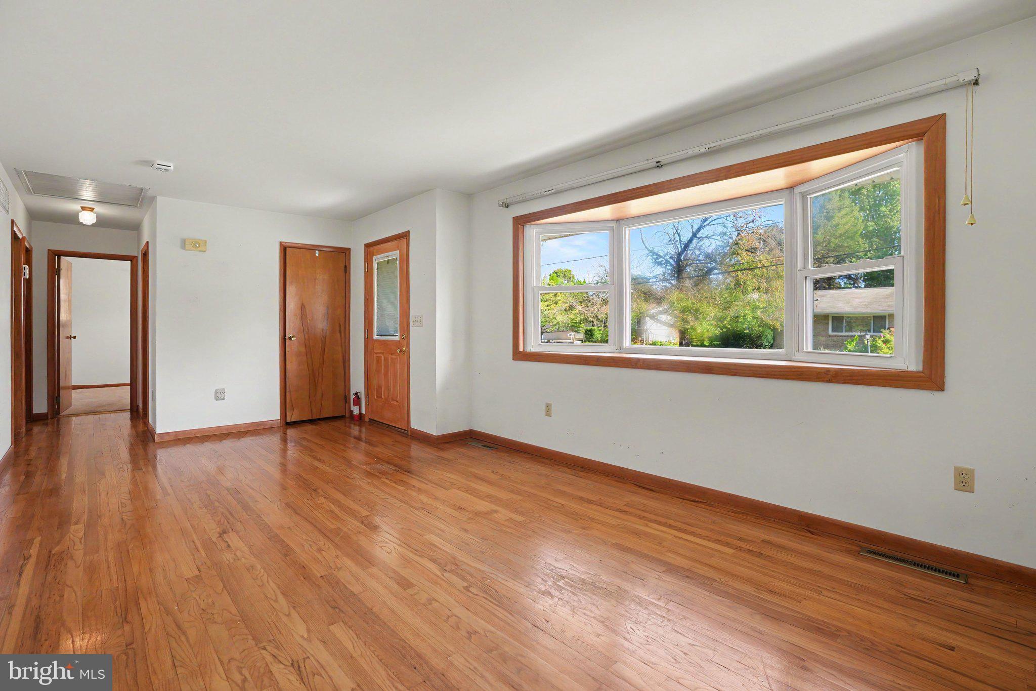 6028 EDWARD DRIVE