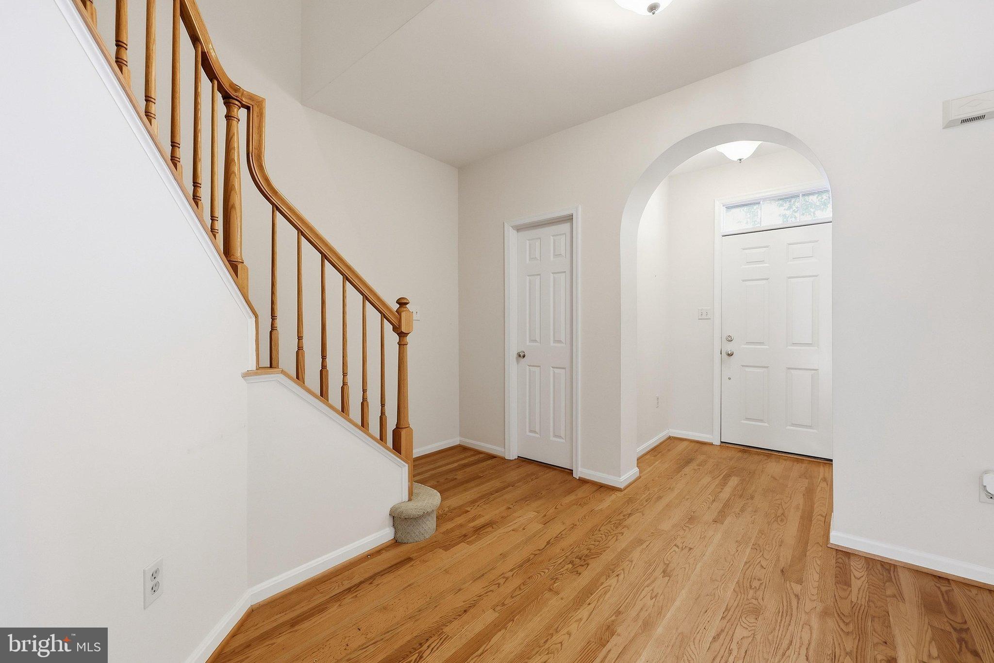 2465 STONEY CREEK