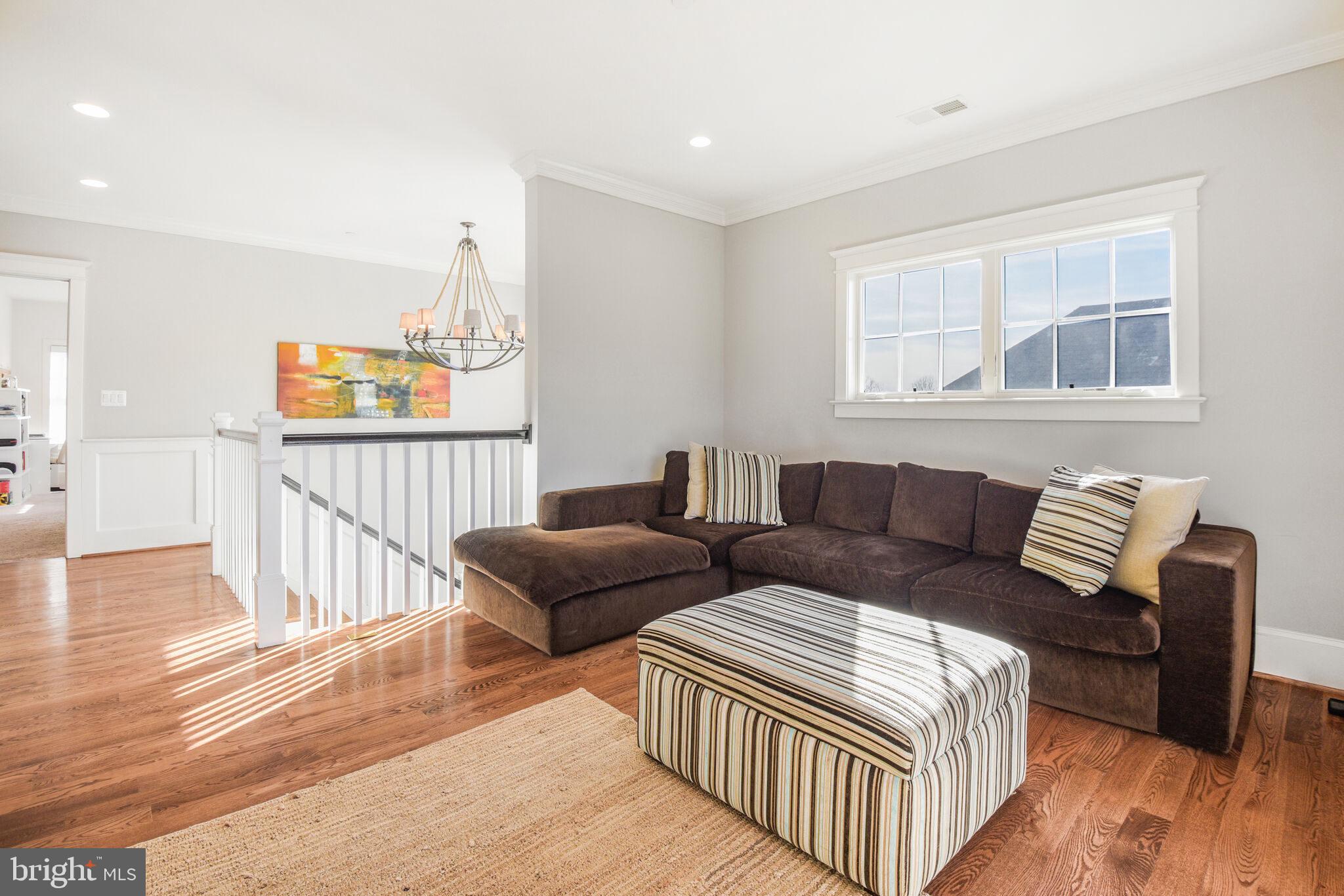 GLEN ECHO HEIGHTS - Residential Lease