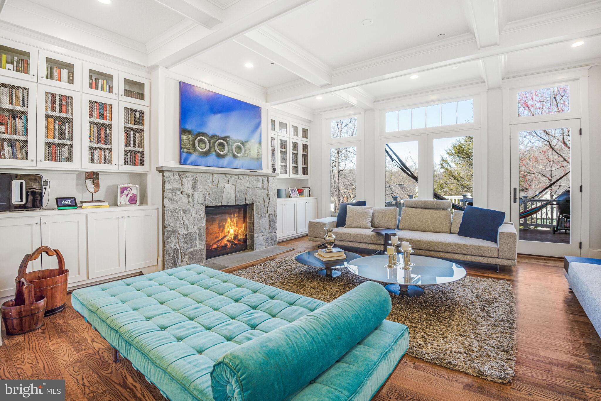 GLEN ECHO HEIGHTS - Residential Lease