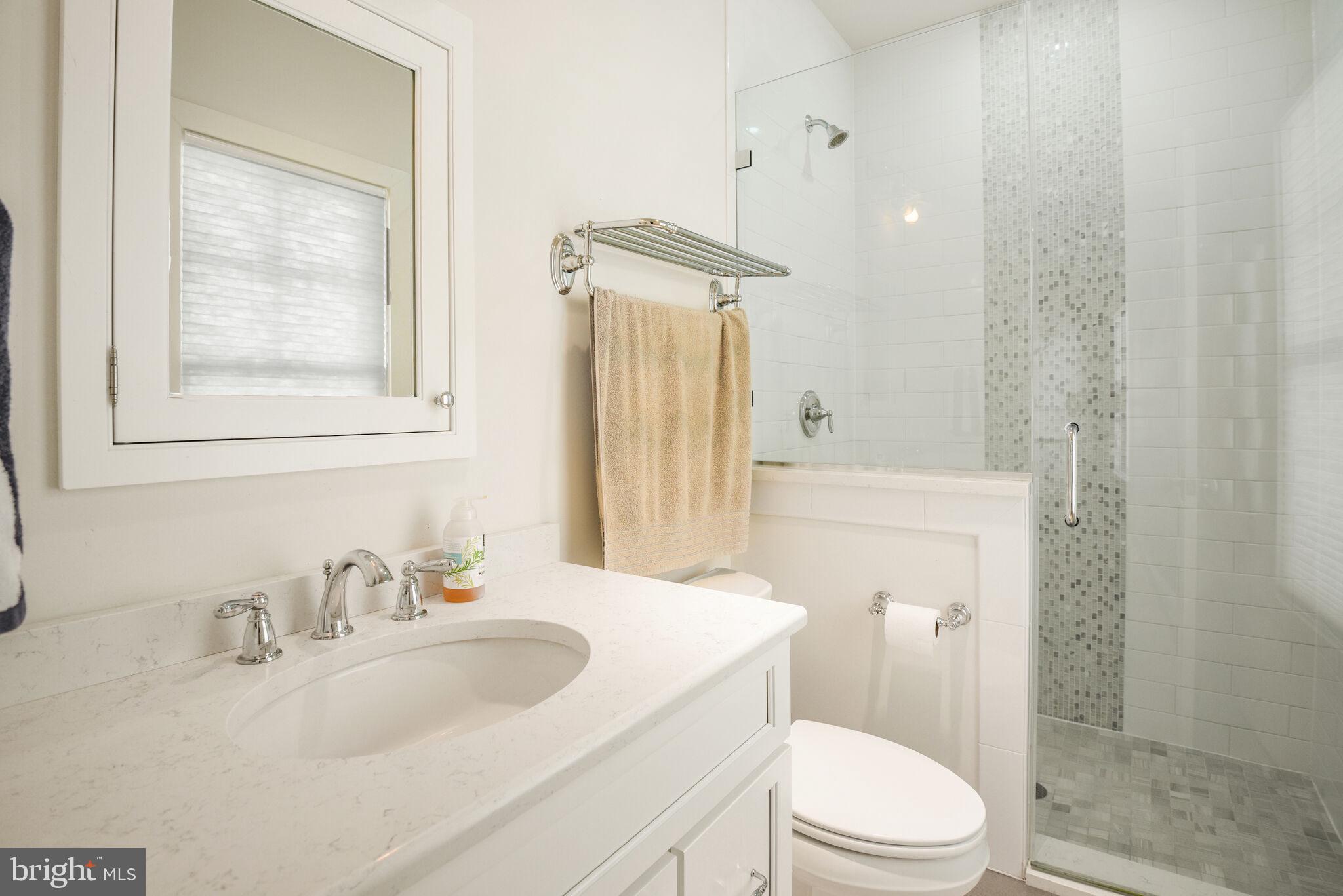 GLEN ECHO HEIGHTS - Residential Lease